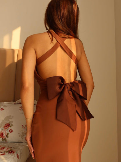 Solid Color Bow Backless Dress
